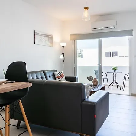 Apartment Olympian 2br With Balcony