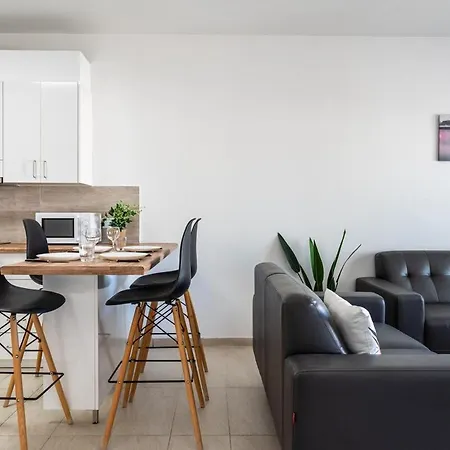 Apartment Olympian 2br With Balcony *